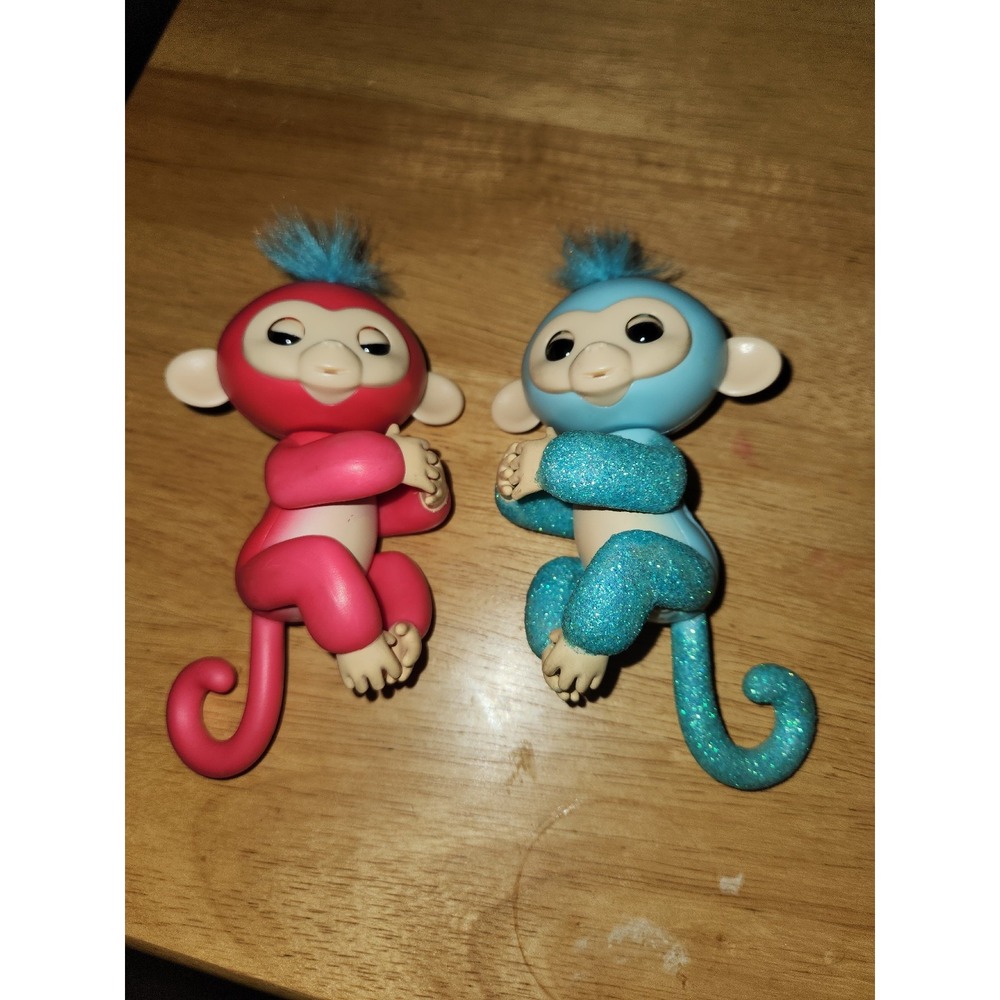fingerlings: 2 monkeys